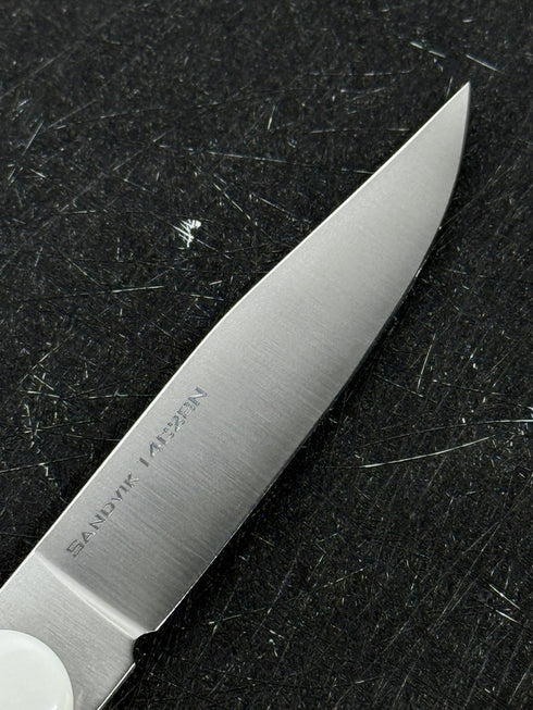 BOOYO XINGUO SANDVIK 14C28N STEAK KNIVES / 6 PIECES WITH BOX
