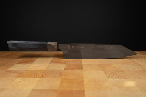 SEKI KANETSUGU ZUIUN KIWAMI SG2 DAMASCUS DLC COATING KIRITSUKE-GYUTO 210 / KUROISHIME SAYA & WOODEN BOX