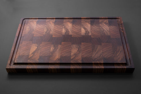 DRVENI BLOK OD DRVA ORAHA U END GRAIN KONSTRUKCIJI / 45X28X3 CM