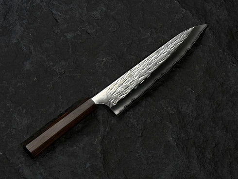 YU KUROSAKI JUHYO SG2 HAMMERED GYUTO 240